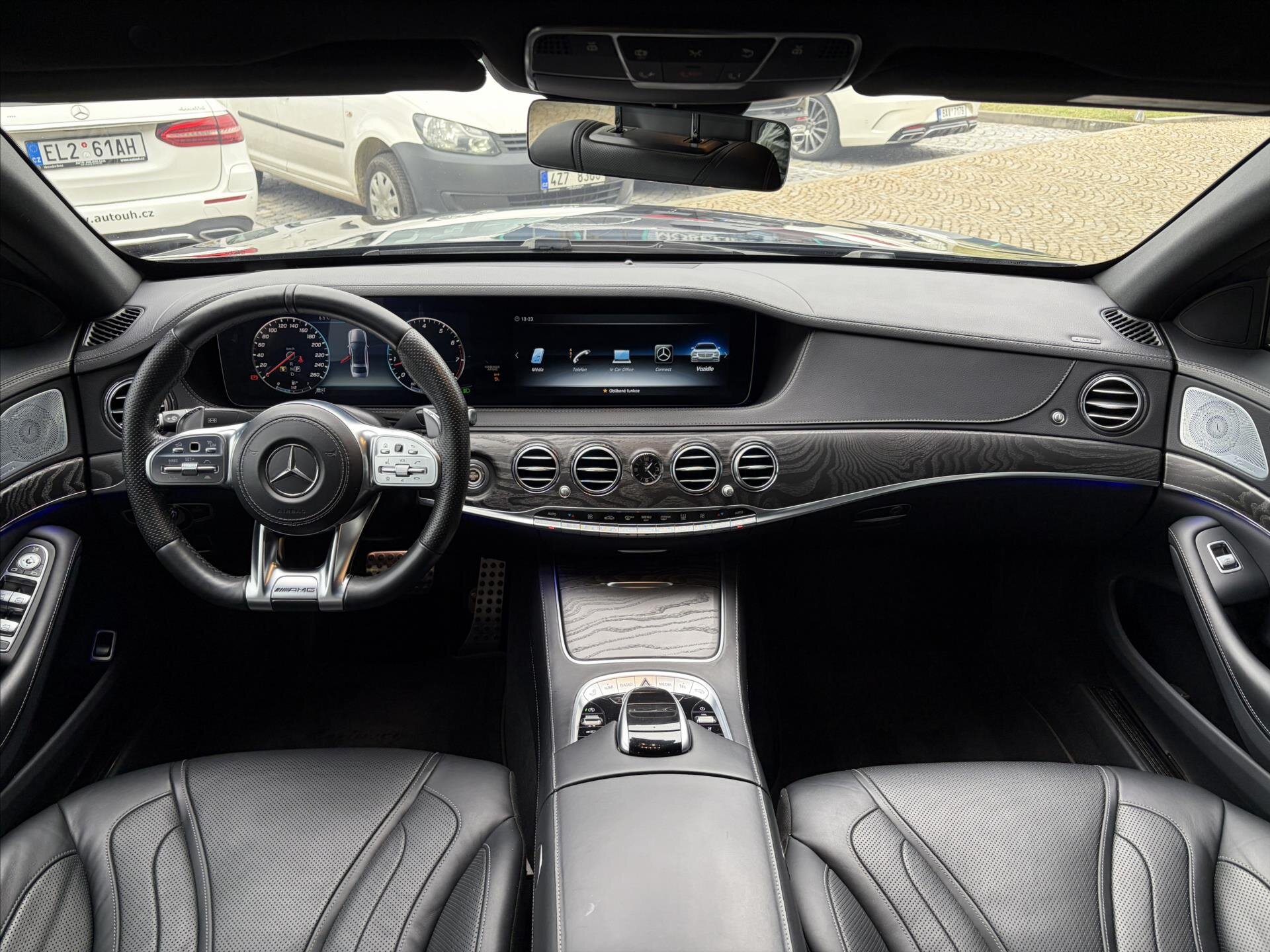 Mercedes-Benz Třídy S Sedan / Limuzína 4,0 l 345 kw