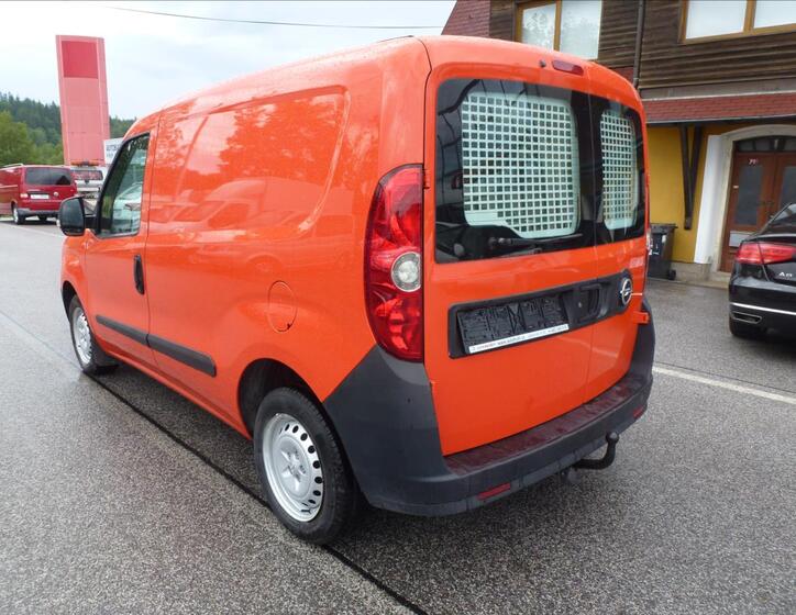 Opel Combo 10