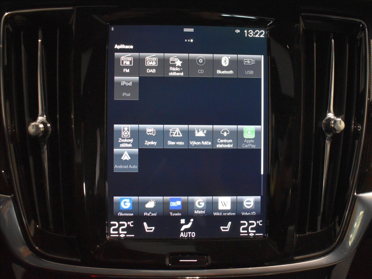 Volvo S90 Sedan / Limuzína 2,0 l 228 kw