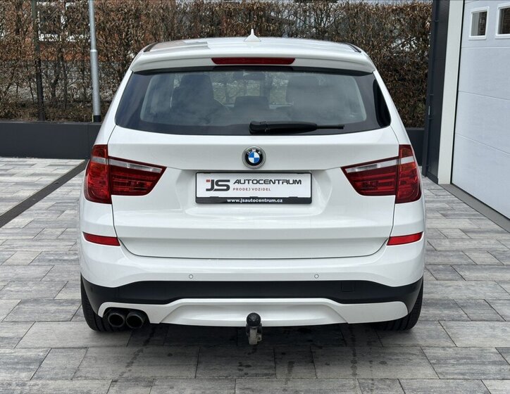 BMW X3 SUV / Terénní 2,0 l 180 kw