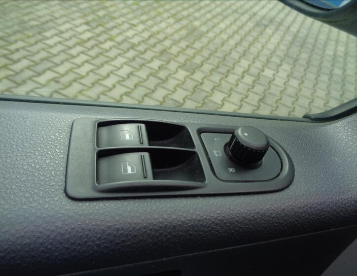 Volkswagen Transporter Ostatní 2,0 l 75 kw