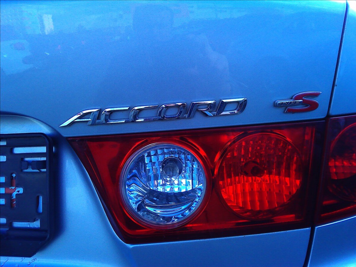 Honda Accord Sedan / Limuzína 2,4 l 140 kw