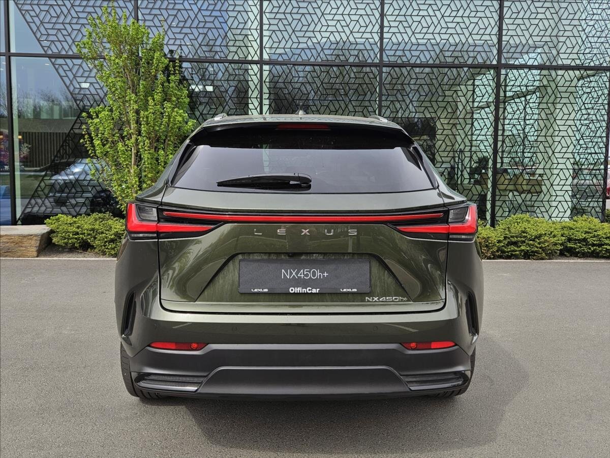 Lexus NX 450h plus SUV / Terénní 2,5 l 227 kw