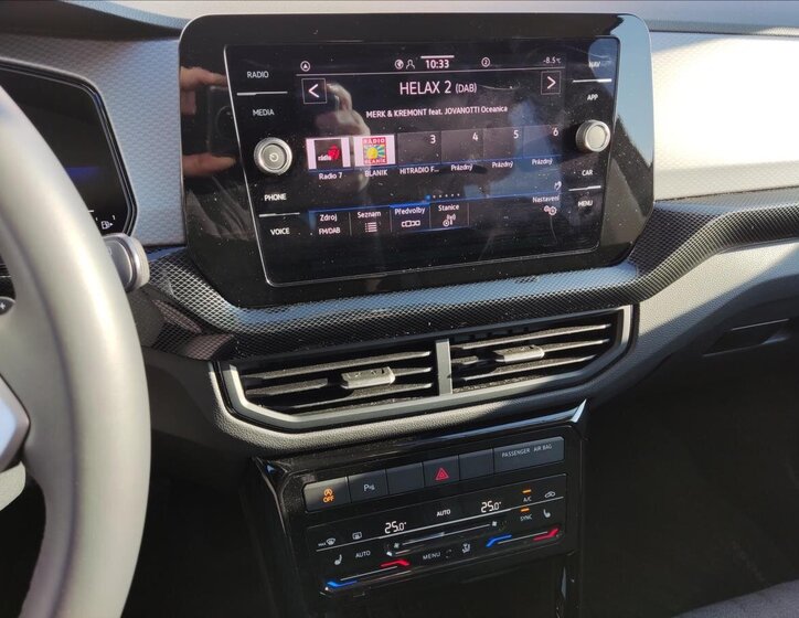 Volkswagen T-Cross 15