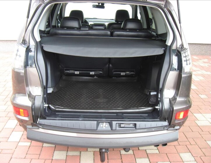 Mitsubishi Outlander 35