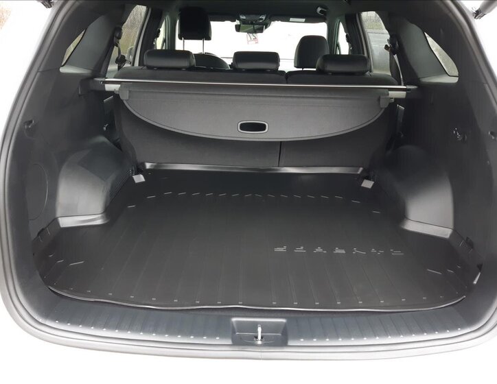 KIA Sorento SUV / Terénní 2,2 l 142 kw