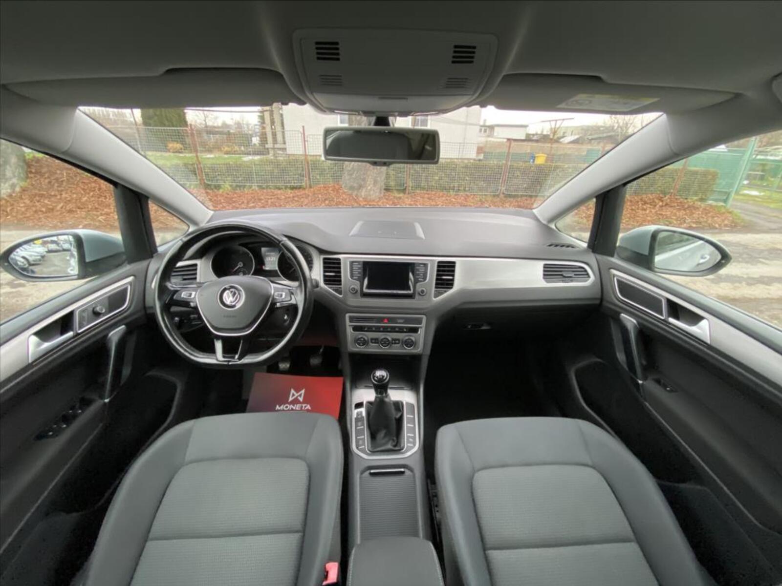 Volkswagen Golf Sportsvan 13