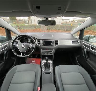 Volkswagen Golf Sportsvan 13