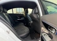 Mercedes-Benz Třídy E Sedan / Limuzína 2,0 l 145 kw