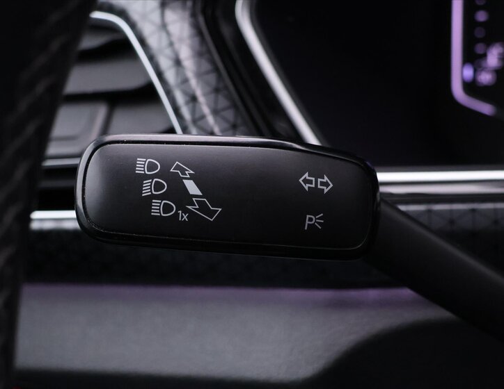 Volkswagen T-Cross SUV / Terénní 999,0 85 kw