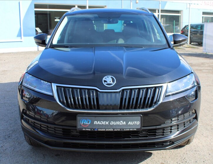 Škoda Karoq SUV / Terénní 1,5 l 110 kw
