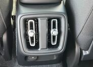 Volvo XC40 14
