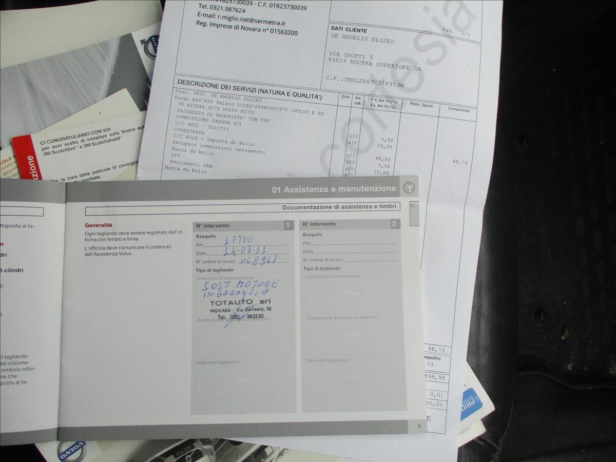 Volvo XC70 Kombi 2,4 l 151 kw