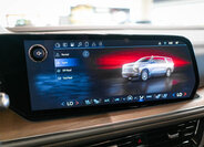 Chevrolet Suburban SUV 6,2 l 313 kw