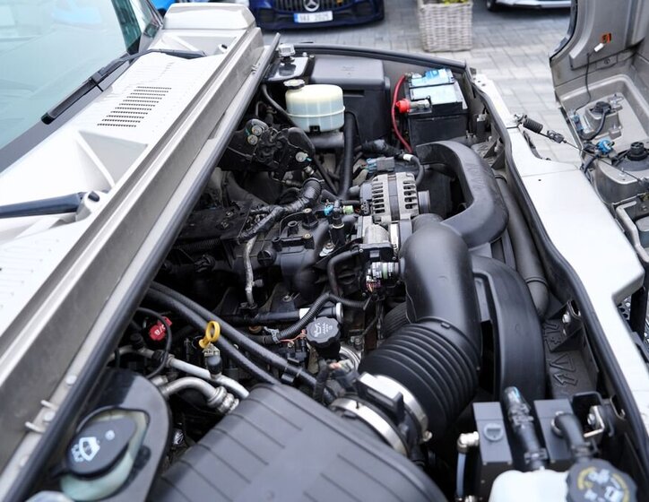 Hummer H2 SUV 6,0 l 232 kw