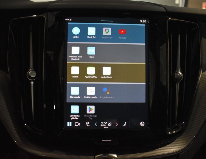 Volvo XC60 SUV / Terénní 2,0 l 145 kw