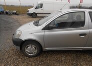 Toyota Yaris Hatchback 998,0 50 kw