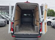 Mercedes-Benz Sprinter 17
