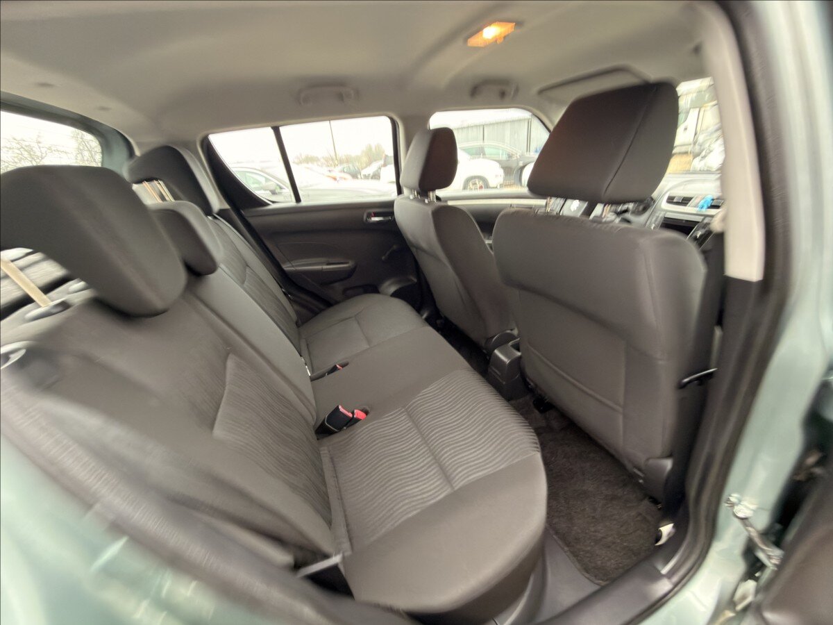 Suzuki Swift Hatchback 1,2 l 69 kw