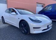 Tesla Model 3 Sedan 0,0 208 kw