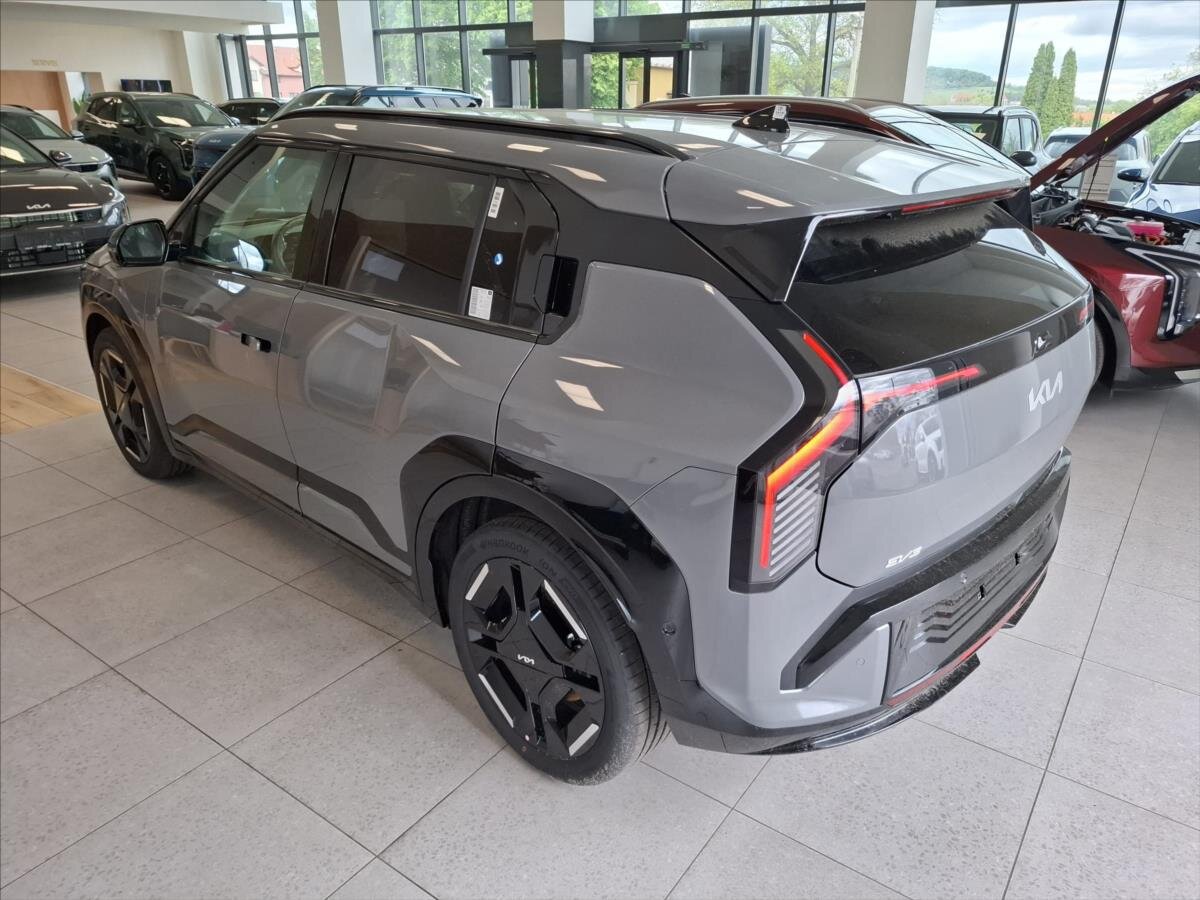 KIA EV3 CUV / Crossover 0,0 150 kw