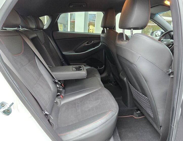 Hyundai i30 Hatchback 2,0 l 202 kw