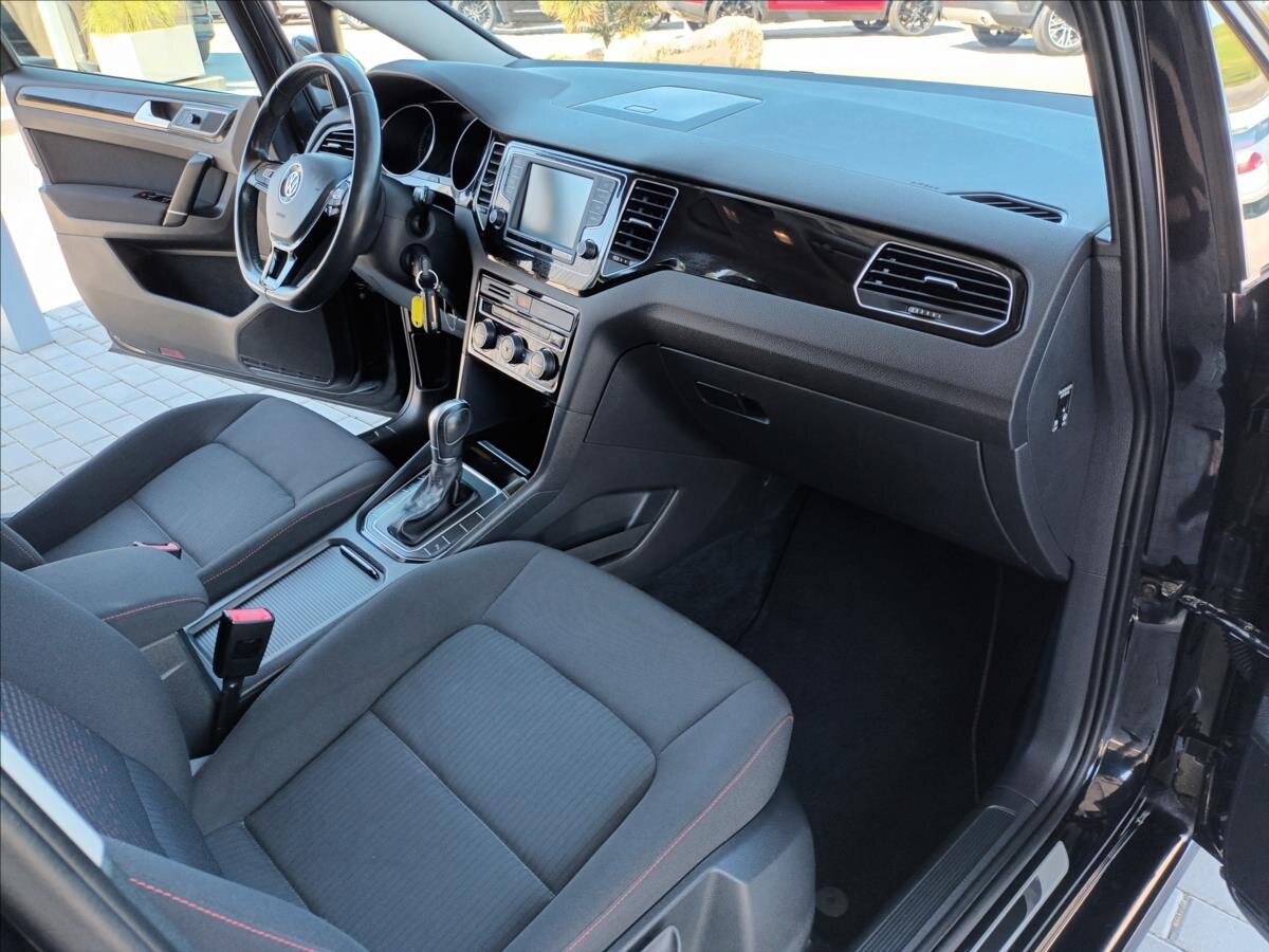 Volkswagen Golf Sportsvan MPV 1,4 l 92 kw