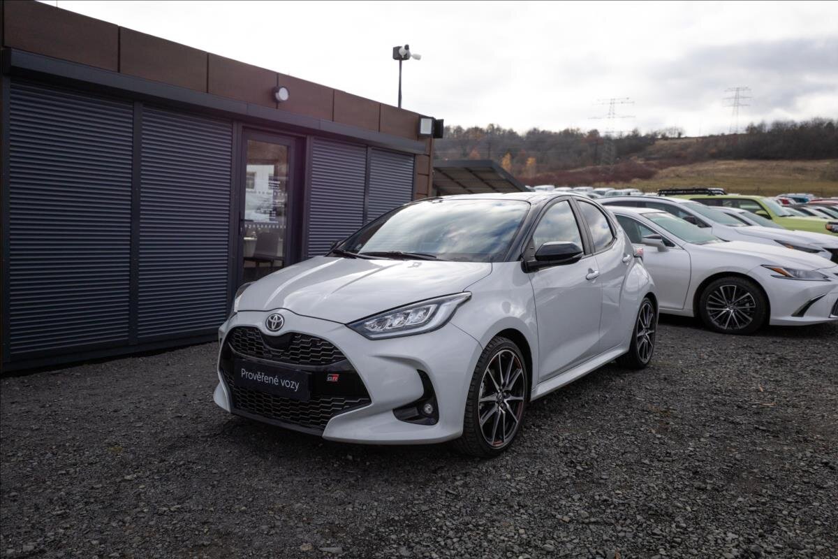 Toyota Yaris Hatchback 1,5 l 68 kw