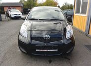 Toyota Yaris 2