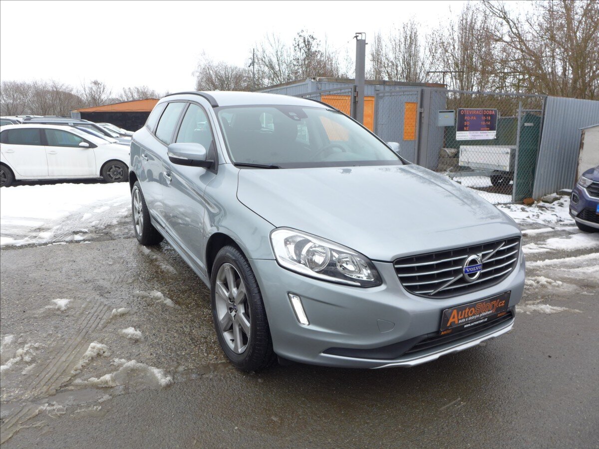 Volvo XC60 SUV 2,4 l 120 kw