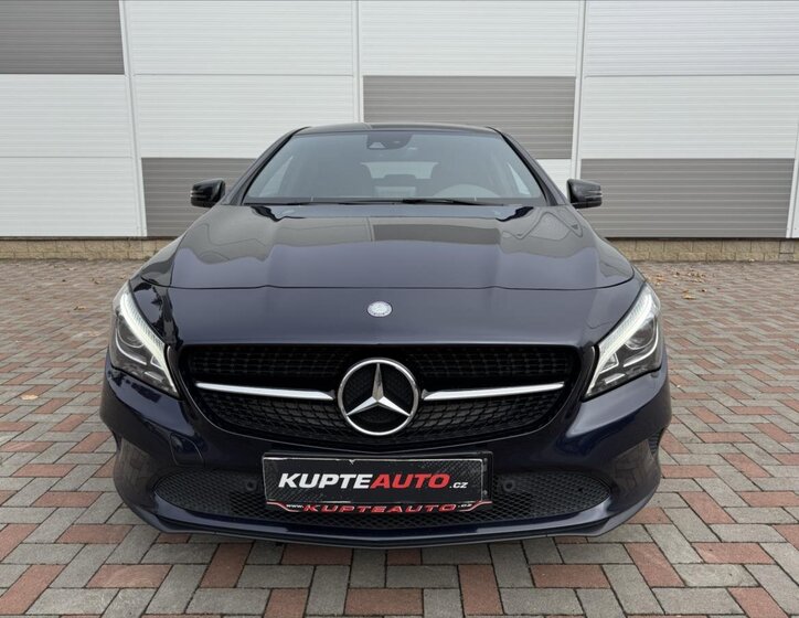 Mercedes-Benz CLA 2