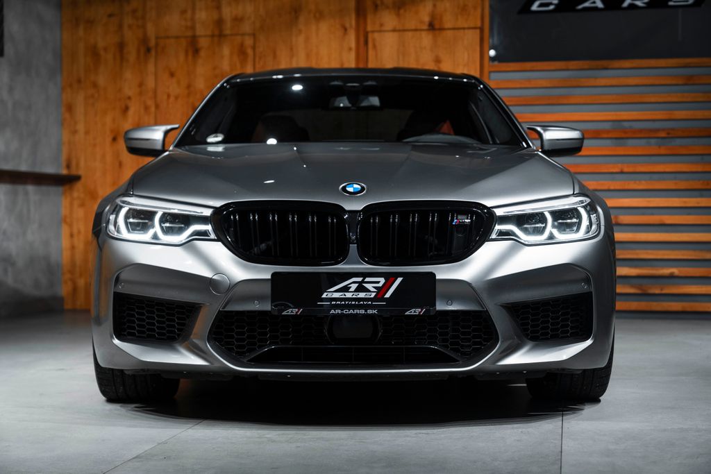 BMW M5