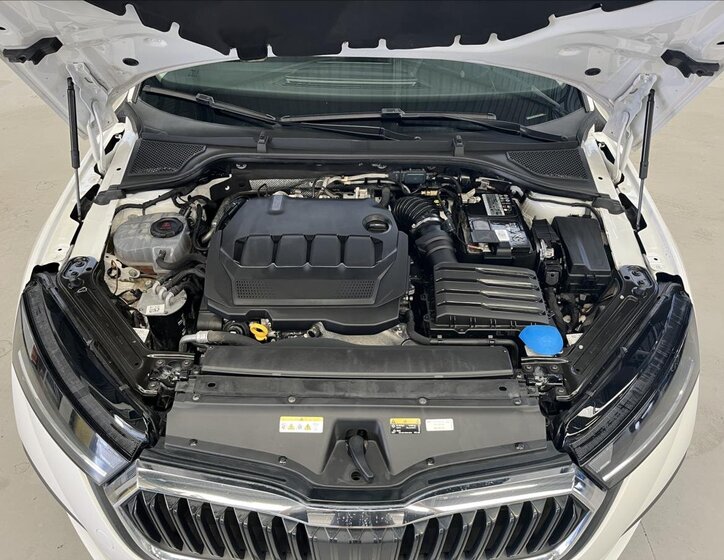 Škoda Octavia Kombi 2,0 l 85 kw