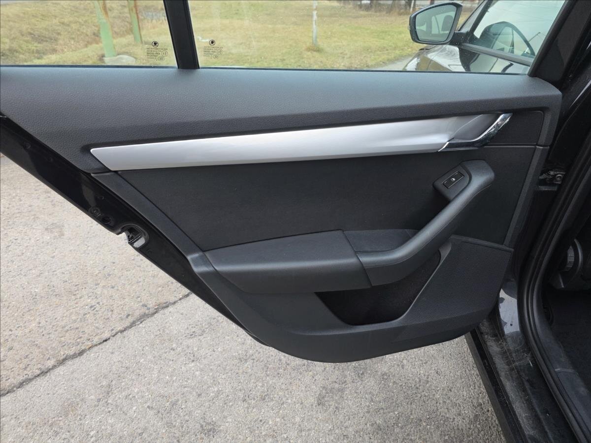 Škoda Octavia Kombi 2,0 l 110 kw