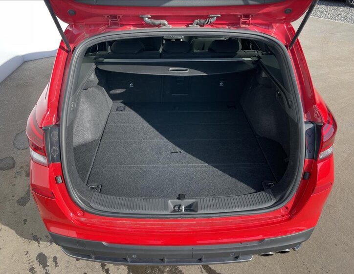 Hyundai i30 Kombi 1,6 l 100 kw