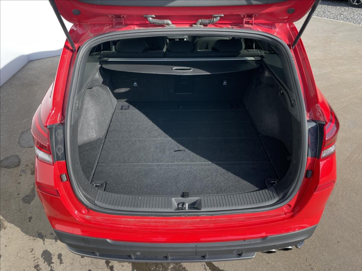 Hyundai i30 Kombi 1,6 l 100 kw