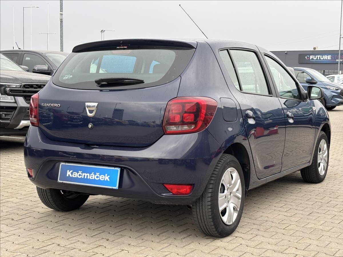 Dacia Sandero Hatchback 898,0 66 kw