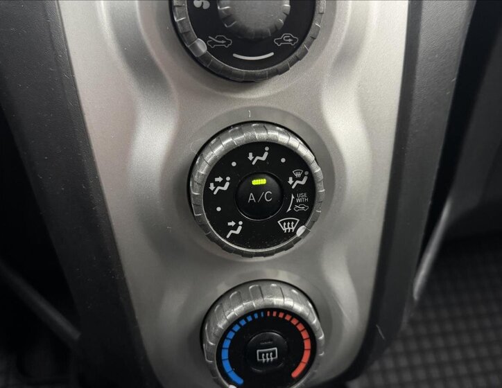 Toyota Yaris Hatchback 1,3 l 64 kw