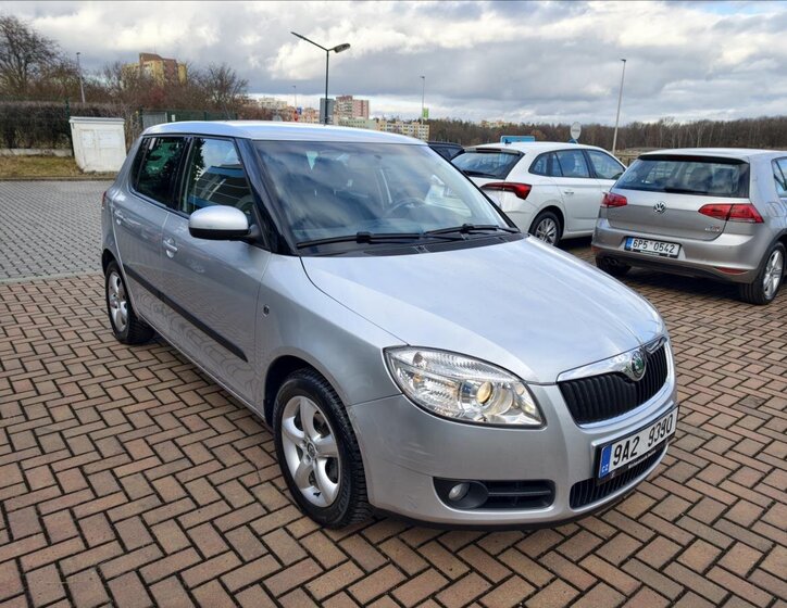 Škoda Fabia Hatchback 1,4 l 63 kw