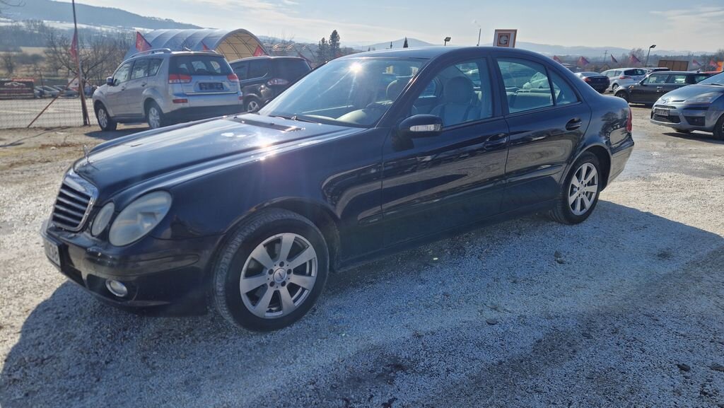 Mercedes-Benz Třídy E Sedan 2,1 l 110 kw