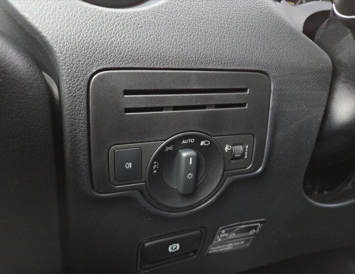 Mercedes-Benz Třídy V Kombi 2,0 l 100 kw