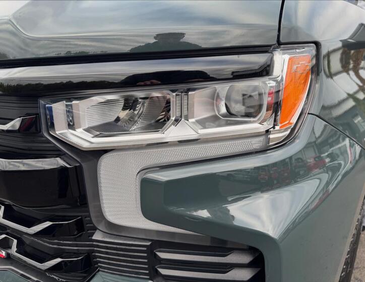 Chevrolet Silverado 27