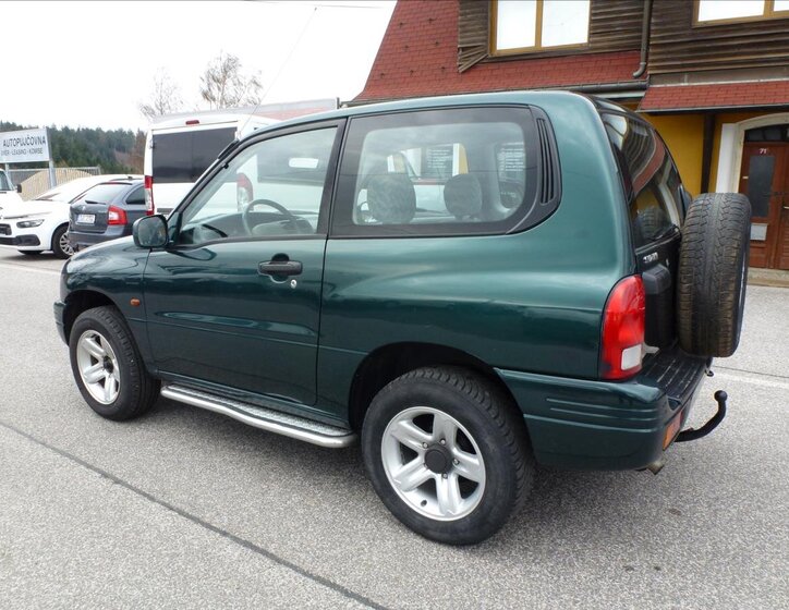 Suzuki Grand Vitara SUV / Terénní 2,0 l 94 kw