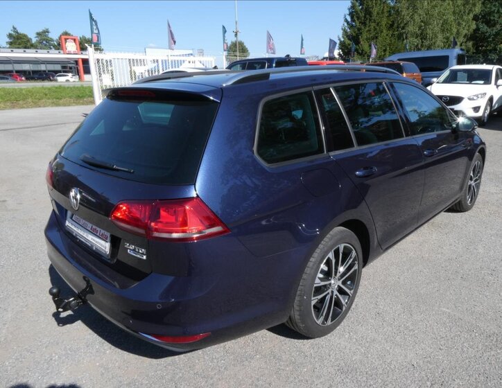 Volkswagen Golf Kombi 2,0 l 110 kw