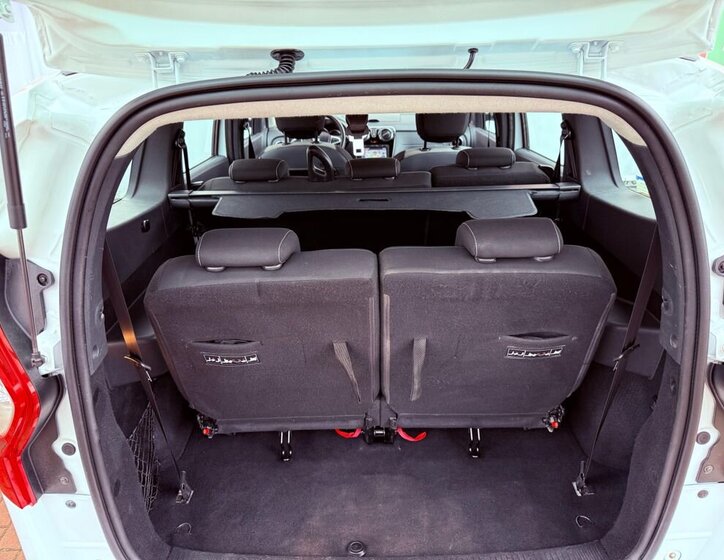Dacia Lodgy 9