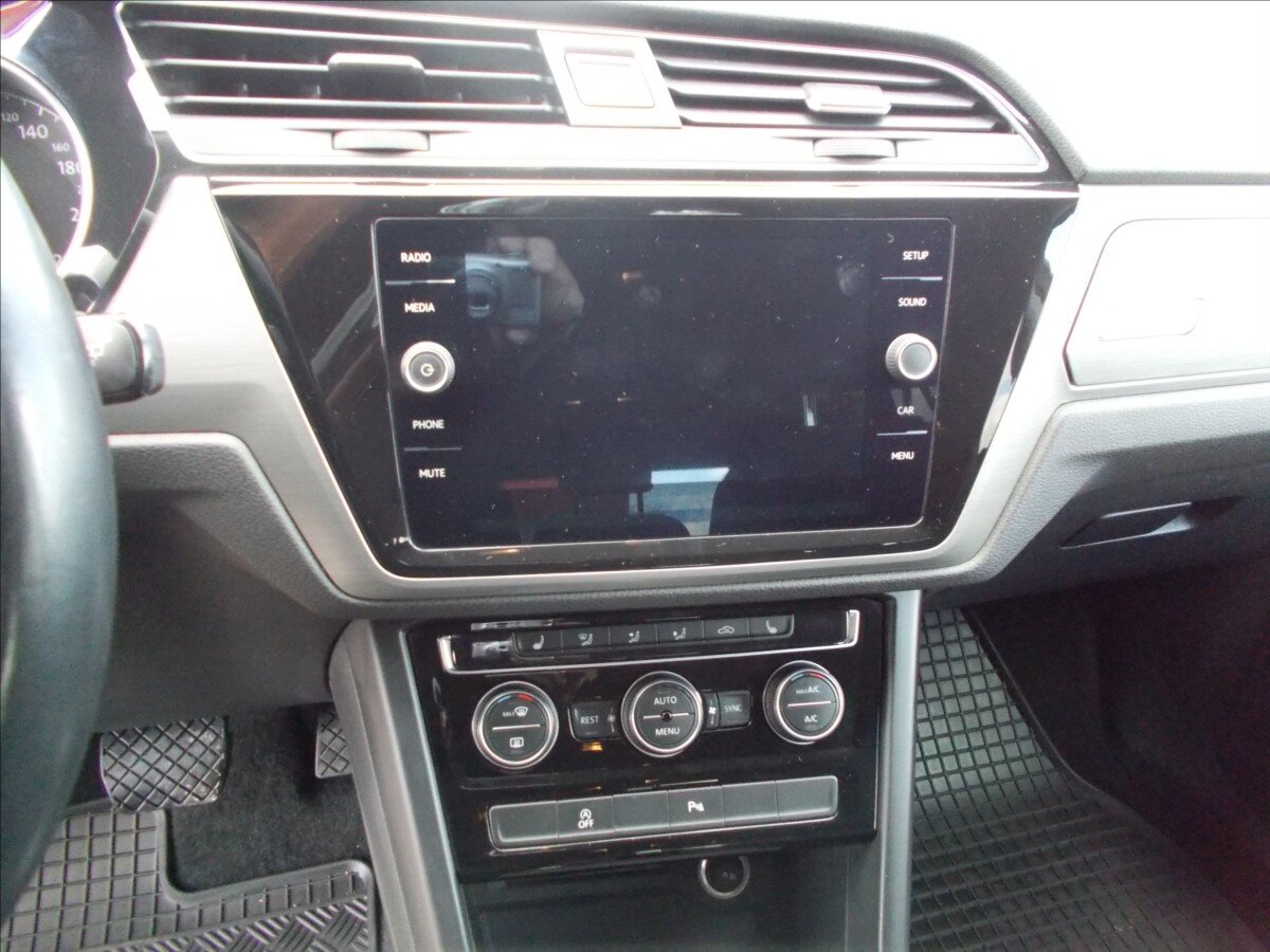 Volkswagen Touran MPV 1,4 l 110 kw