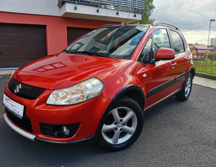 Suzuki SX4 1