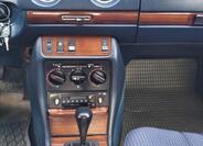 Mercedes-Benz 280 10