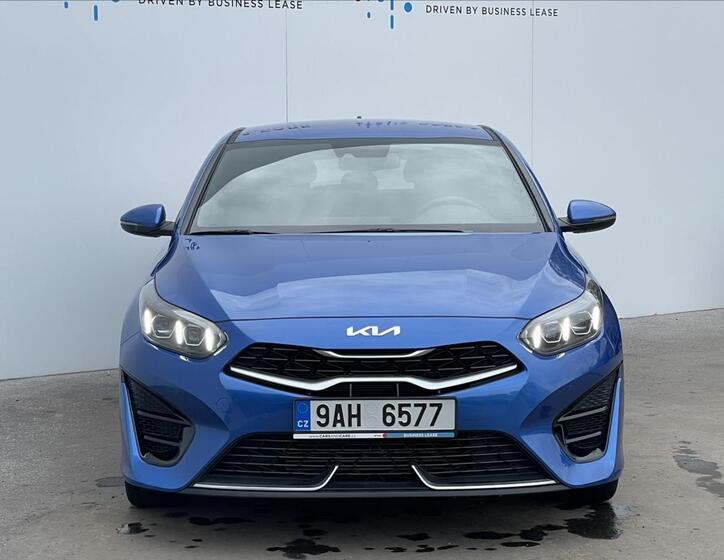KIA ProCeed 22