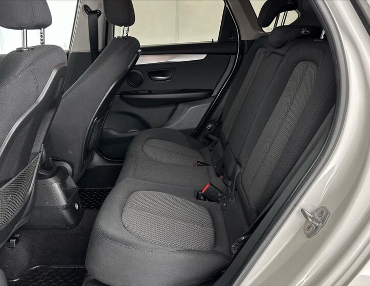 BMW Řada 2 Kombi 1,5 l 100 kw